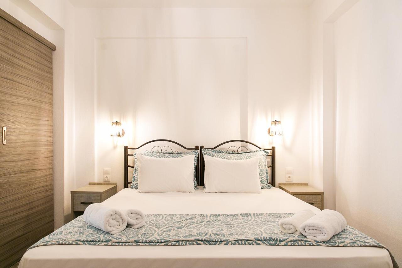 Alexandros Hotel Apartments Vourvourou Esterno foto